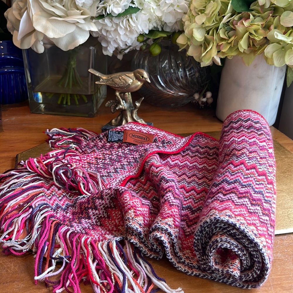 NWOT! Missoni Foulard Wool Blend Signature Chevron Scarf